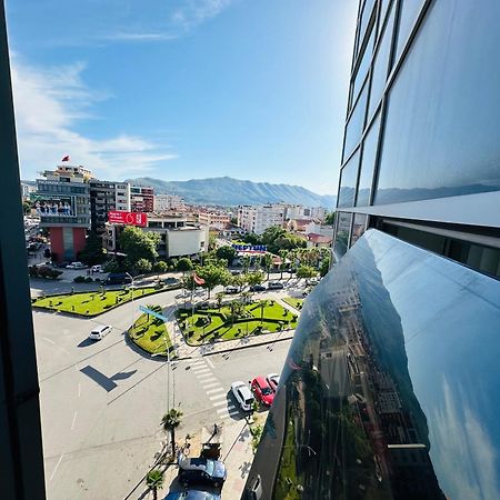 Stay-Five Rooms & Apartments Shkodër Extérieur photo