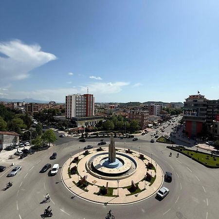 Stay-Five Rooms & Apartments Shkodër Extérieur photo
