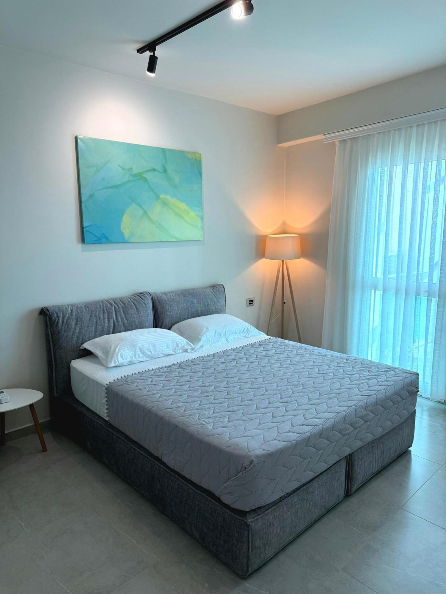 Stay-Five Rooms & Apartments Shkodër Extérieur photo